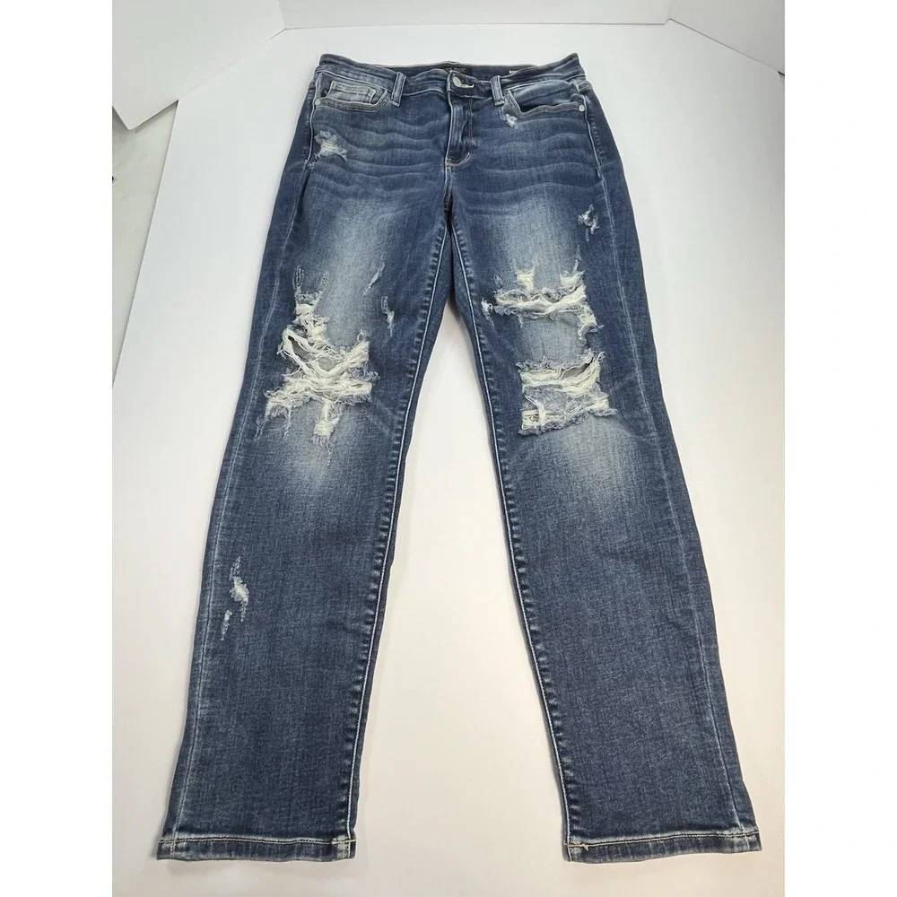 Judy Blue Jeans Womens 11/30 Blue Boyfriend Fit Distressed JB82427MD Mid Rise